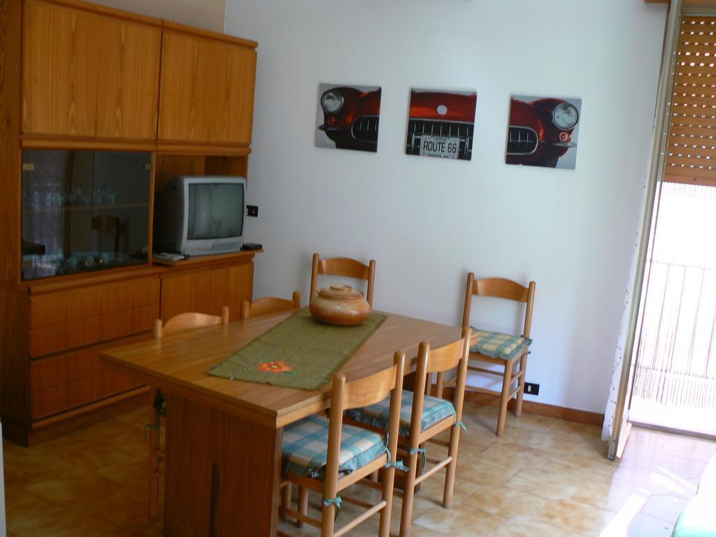 Guest House Via Crispi Pozzallo Esterno foto