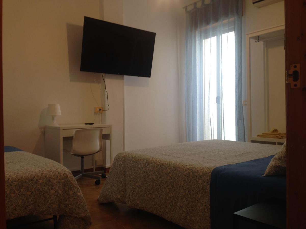Guest House Via Crispi Pozzallo Esterno foto